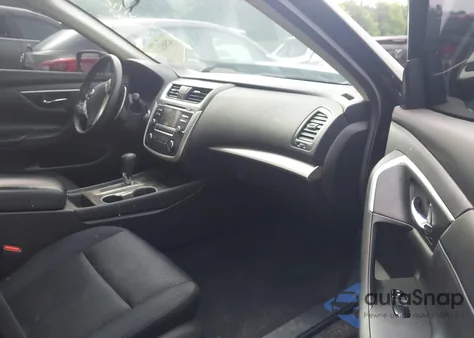 2017 Nissan Altima 2.5 Sr from USA, damaged, VIN 1N4AL3AP1HC474600